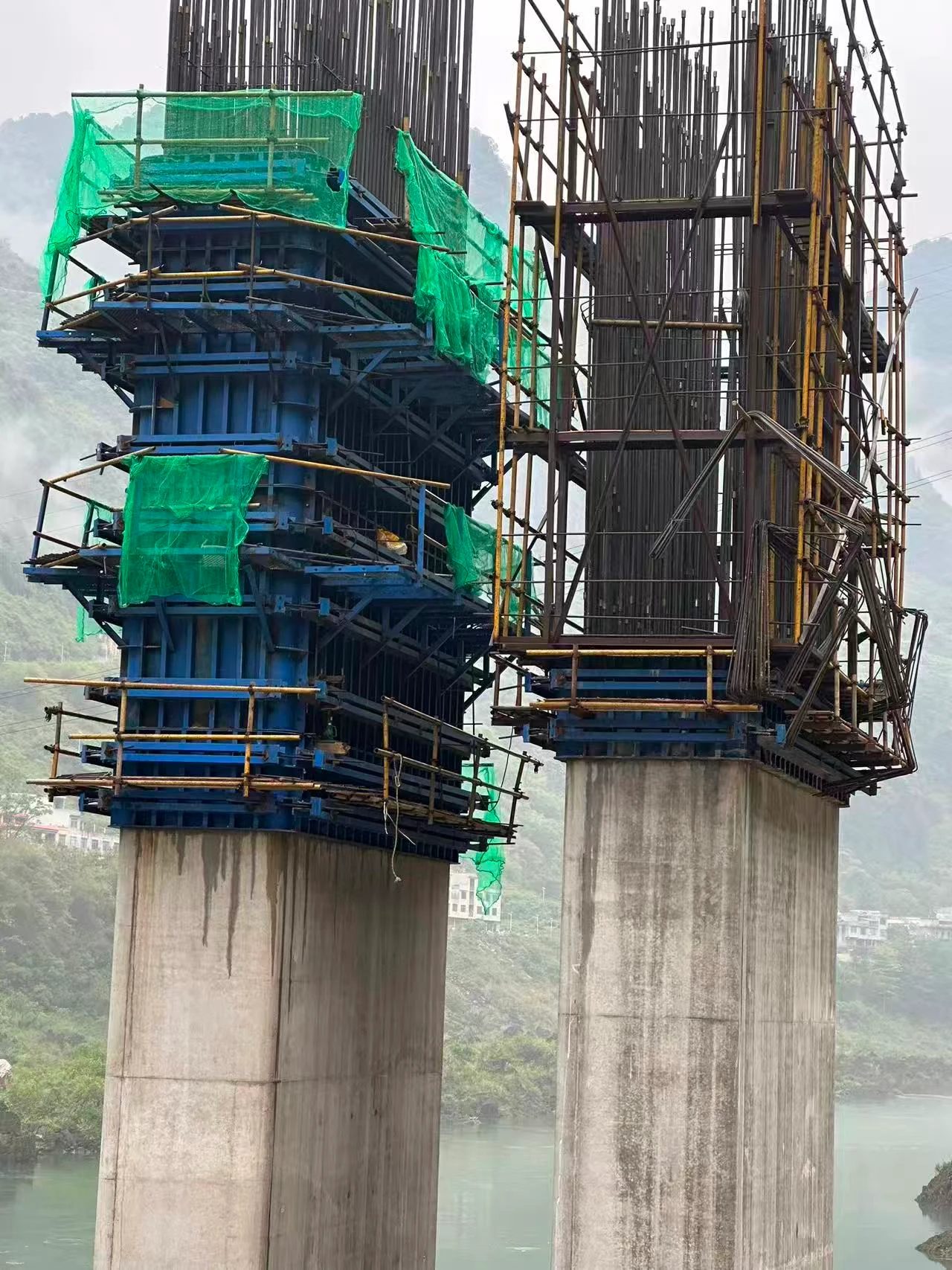 Hechi · Longwan Bridge